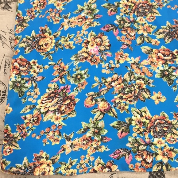 VOOM by Joy Han Bell Sleeve Floral Dress - Picture 7 of 11